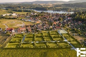 Prodej stavebního pozemku 837 m2 - projekt zasíťovaných stavebních pozemků, Horní Planá (Lipno), cena 5607900 CZK / objekt, nabízí 