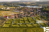 Prodej stavebního pozemku 812 m2 - projekt zasíťovaných stavebních pozemků, Horní Planá (Lipno), cena 5602800 CZK / objekt, nabízí 