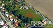 Třeboň, pozemek k bydlení, trvalý travní porost, celková plocha 1099 m2 včetně podílu o velikosti 14, cena 3945400 CZK / objekt, nabízí 