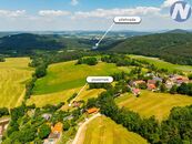Kahov, stavební pozemek s chatou u Prachatic, cena 2650000 CZK / objekt, nabízí 