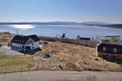 Luxusní stavební pozemek s panoramatickým výhledem na vodu - Kovářov, cena cena v RK, nabízí